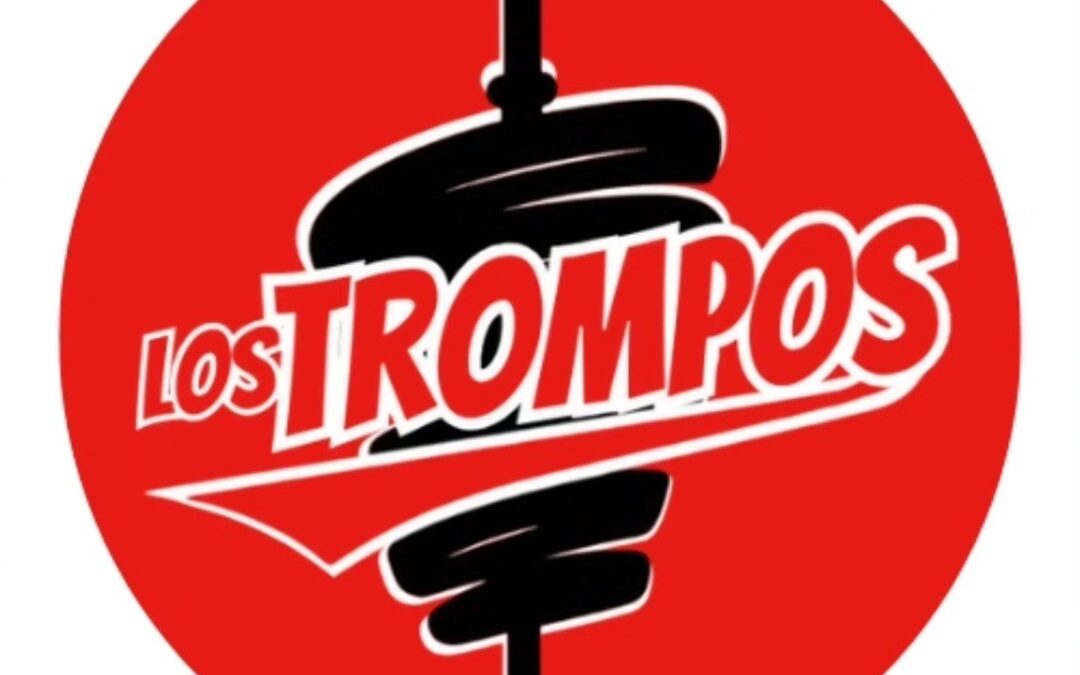 Plaza Dhoka, Los Trompos
